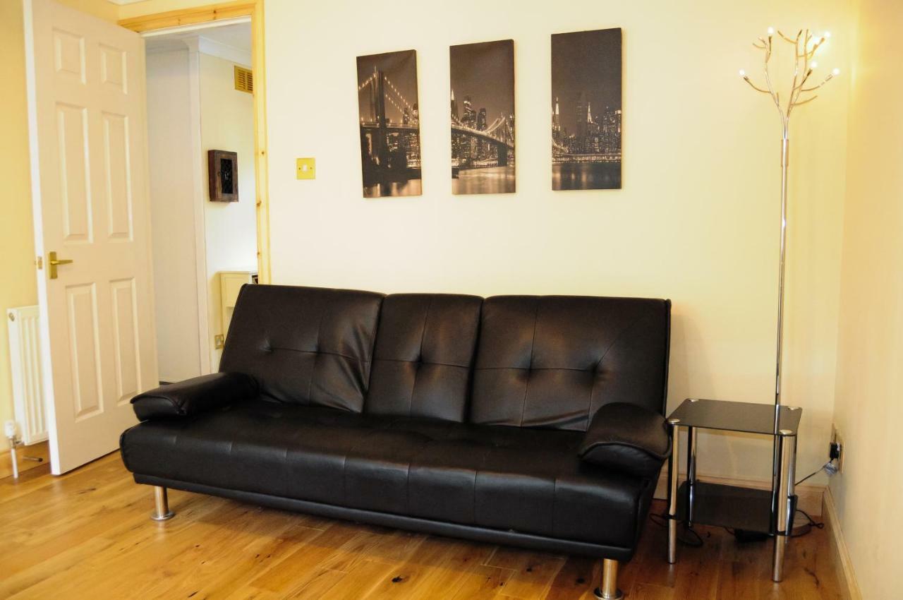 הוילה גלאזגו Bright City Centre House - Private Garden & Parking! מראה חיצוני תמונה